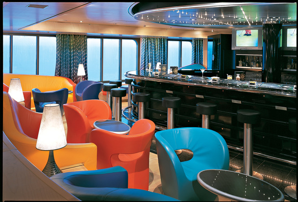Holland America Line Zuiderdam Interior Sports Bar.jpg